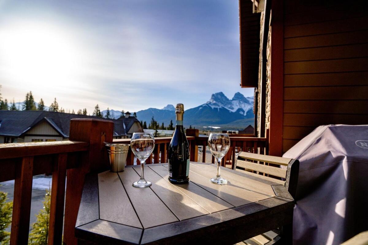 The Raven Suite At Stoneridge Mountain Resort Canmore Buitenkant foto