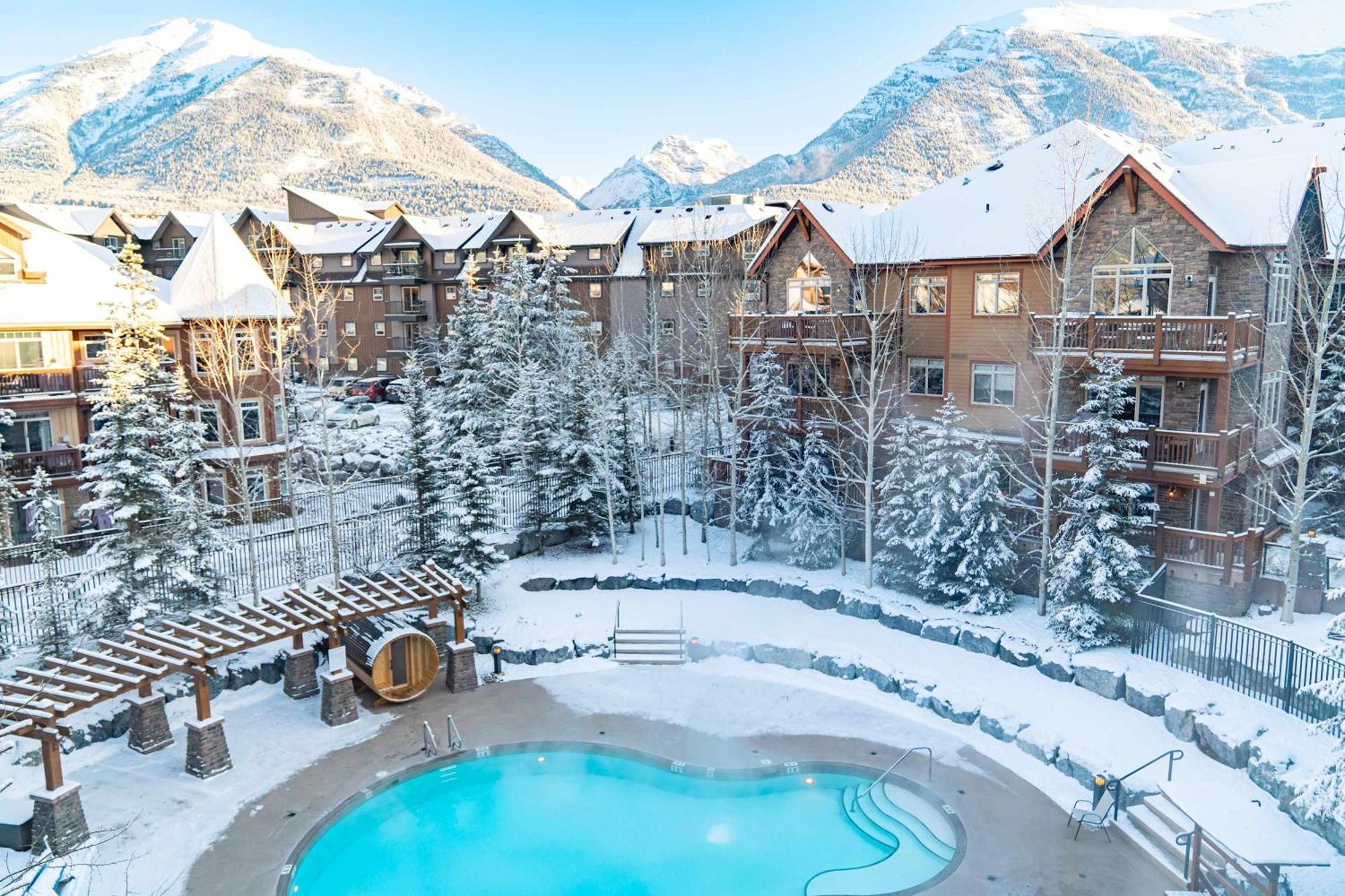 The Raven Suite At Stoneridge Mountain Resort Canmore Buitenkant foto