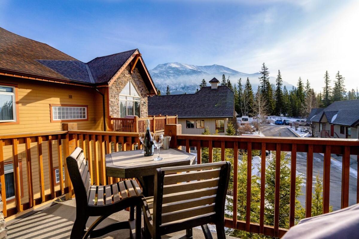 The Raven Suite At Stoneridge Mountain Resort Canmore Buitenkant foto