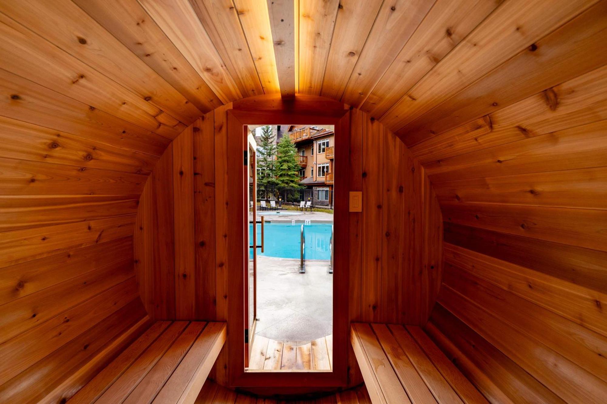 The Raven Suite At Stoneridge Mountain Resort Canmore Buitenkant foto